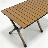 Table de camping pliable et portable YXT-001 en acier au carbone galvanisé anti-oxydation avec plateau en lattes de bois