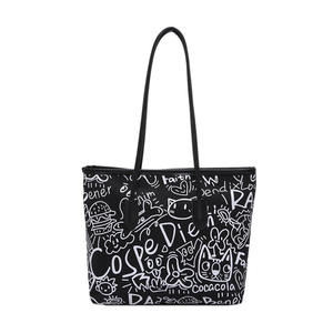 <span class=keywords><strong>Sac</strong></span> fourre-tout graffiti au design original pour femme, nouveau style automne/hiver 2026, <span class=keywords><strong>sac</strong></span> à bandoulière décontracté, <span class=keywords><strong>sac</strong></span> sous le bras grande capacité. - Product Image 4
