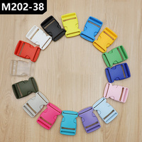 Boucle à dégagement rapide en POM plastique de 38 mm, disponible en plusieurs couleurs, pièces et accessoires spéciaux pour sacs, boucle en plastique personnalisée