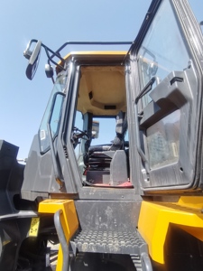 Chargeur frontal d'occasion HOT pour 856H, 5 tonnes, chantier de construction, chargeur spécial avec moteur Cummins 2016 à vendre - Product Image 6