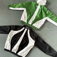 Ensemble survêtement de jogging de haute qualité avec veste coupe-vent à fermeture éclair et pantalon baggy en nylon uni personnalisé