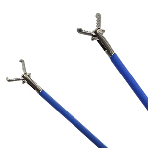 Forceps <span class=keywords><strong>de</strong></span> préhension flexible jetable pour l'extraction <span class=keywords><strong>de</strong></span> corps étrangers en endoscopie médicale - Product Image 2