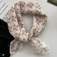 Katoenen bandana met eigen logo, digitale print, zacht, absorberend, vierkant, als sjaal, gezichtsdoek, hoofdband voor sport, reizen, dagelijks gebruik, wandelen en kamperen