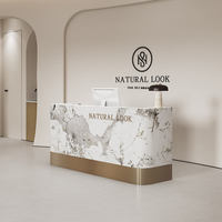 Mostrador de recepción moderno de madera blanca en oferta para hotel, gimnasio, oficina, tienda de ropa, mostrador comercial.