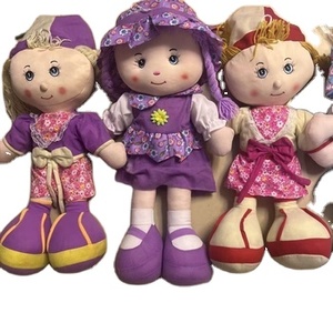 <span class=keywords><strong>Muñeca</strong></span> <span class=keywords><strong>de</strong></span> Ángel Guardián <span class=keywords><strong>de</strong></span> Color Rojo, <span class=keywords><strong>Muñeca</strong></span> <span class=keywords><strong>de</strong></span> Peluche Suave <span class=keywords><strong>con</strong></span> Cabello <span class=keywords><strong>de</strong></span> <span class=keywords><strong>Lana</strong></span> Amarillo y Alas, Juguete <span class=keywords><strong>de</strong></span> Peluche <span class=keywords><strong>de</strong></span> Hada - Product Image 1