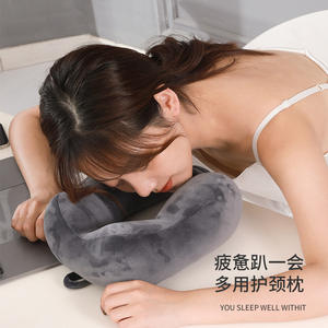 Almohada de viaje portátil de terciopelo con forma de U para el tiempo libre, con opción de logotipo bordado, para siesta en la oficina y uso al aire libre. - Product Image 3