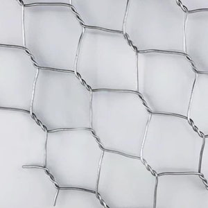 Rollo de malla soldada de hierro galvanizado de grado industrial 1mm-2mm agujero cuadrado 1x2-2x2 Alambre de hierro esgrima red pantalla doblado corte - Product Image 4