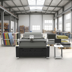 Machine <span class=keywords><strong>de</strong></span> découpe automatique CNC à couteau oscillant avec table à vide pour la découpe <span class=keywords><strong>de</strong></span> matériaux isolants - Product Image 1