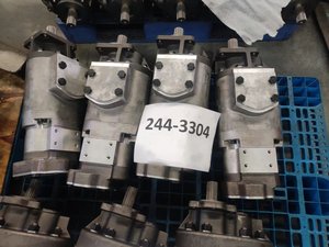 Bomba de Elevación 244-3304 # Bomba de Engranajes Hidráulica #   Conjunto de Engranajes #   Bomba de Repuesto para Camión Volquete 773D 773E 775E - Product Image 2