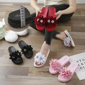 Flower womens beach shoes ladies flat slippers women shoes sandals pvc beautiful ladies shoes