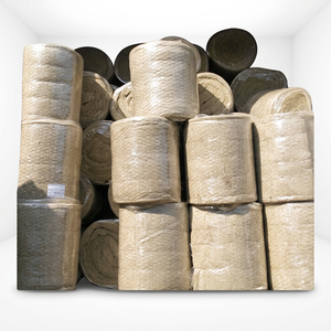 Rouleau d'isolation en <span class=keywords><strong>laine</strong></span> <span class=keywords><strong>de</strong></span> <span class=keywords><strong>roche</strong></span> écologique résistant <span class=keywords><strong>au</strong></span> <span class=keywords><strong>feu</strong></span> R4.0 pour bâtiments commerciaux, résistant à l'eau pour les toitures - Product Image 1