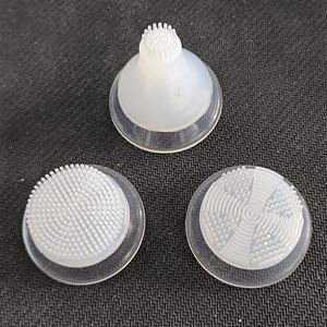 3-in-1 Tragbares Schönheits-Wasser-Sauerstoff-Reinigungsset mit Silikonbürste und Gesichts-Pads - Product Image 2