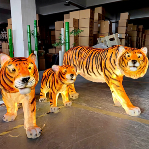 Sculptures lumineuses en fibre de verre de la famille des tigres pour les zoos, les parcs à thème, les centres commerciaux et les projets d'exposition d'attractions sur le thème de la faune - Product Image 1