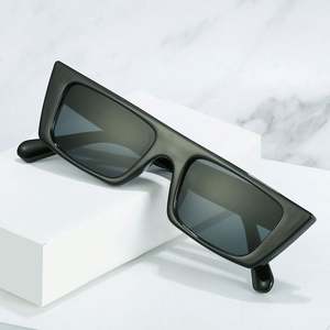 Lunettes de soleil rectangulaires vintage personnalisées avec logo, protection UV400, couleur gelée, style punk, pour hommes et femmes - Product Image 3