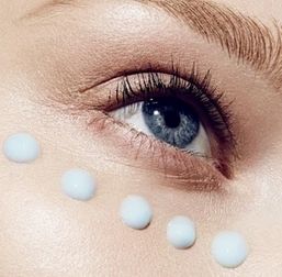 Máquina automática <span class=keywords><strong>de</strong></span> embalaje <span class=keywords><strong>de</strong></span> bolsitas <span class=keywords><strong>de</strong></span> crema para reparación <span class=keywords><strong>de</strong></span> palos <span class=keywords><strong>debajo</strong></span> <span class=keywords><strong>de</strong></span> <span class=keywords><strong>los</strong></span> <span class=keywords><strong>ojos</strong></span>, líquido orgánico oscuro, con sello lateral <span class=keywords><strong>de</strong></span> 4 carriles - Product Image 2