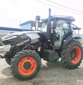 Çiftlikler dişli sürücü tarım traktör 140hp tekerlekli traktör 4wd