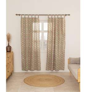 Cantonnières de fenêtre sur mesure avec des panneaux de voilages en tissu doux, modernes et légers Équilibre entre éclairage naturel et intimité - Product Image 2