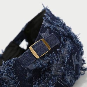 Korean Version of Personality Fashion Metal Rivets Pins Berets Hat Men Women Street Hip Hop Ivy Hats - Product Image 6