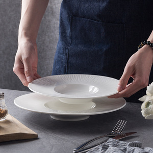 Sombrero de paja de cerámica blanca de gama alta, plato de comida occidental, cuenco hondo, plato de <span class=keywords><strong>pasta</strong></span> y sopa para el hogar, vajilla de Hotel - Product Image 2