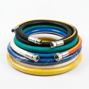 Tuyau en caoutchouc résistant pour l'air et l'eau, pour les applications de construction et industrielles - Product Image 1