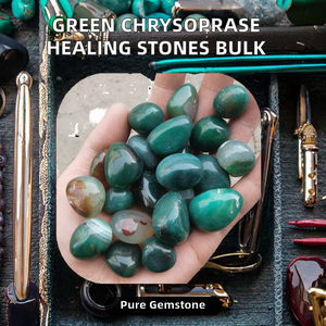 Vente en gros de cristaux polis de 20-30 mm, pierres de guérison, chrysoprase verte, forme libre, boule et globe sculptés, en vente - Product Image 2