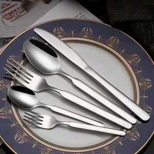 Oem/ODM Bạc bán buôn thép không gỉ Muỗng ăn tối thiết lập dao kéo nhà hàng sang trọng Flatware Set cho đám cưới