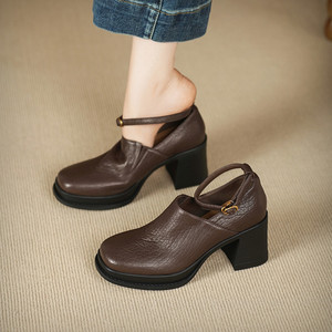 Botines de tacón grueso, modernos, versátiles y elegantes, de media caña, para otoño e invierno. - Product Image 3