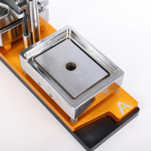 최저가 DIY 맞춤형 수제 냉장고 자석 사진 액자 버튼 배지 제작 기계 키트 (금속 버튼 재료 포함) - Product Image 4