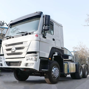 <span class=keywords><strong>Camion</strong></span> tracteur Sinotruk Head 420 remis à neuf de haute qualité, HOWO 371 ch 400 ch 6x4 10 roues, tête de <span class=keywords><strong>remorque</strong></span> LHD RHD, <span class=keywords><strong>camion</strong></span> tracteur <span class=keywords><strong>d</strong></span>'<span class=keywords><strong>occasion</strong></span> - Product Image 1