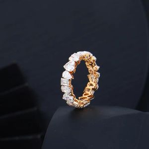 Bague élégante en or avec diamant de laboratoire, bijoux fins de créateur, bague de fiançailles et de mariage, mode scintillante, bague haut de gamme - Product Image 3