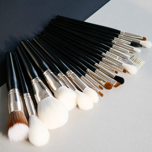 ชุดแปรงทารองพื้นแบบมืออาชีพพร้อมกระเป๋า21ชิ้นแปรงขนาดใหญ่คาบูกิหนาแน่นสมบูรณ์ - Product Image 6