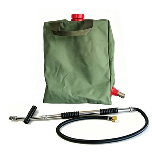 Pompe à dos portable <span class=keywords><strong>flexible</strong></span> pour lutte contre les incendies, pulvérisateur à dos de 20 L (5 gallons) avec construction en tissu Oxford durable et en PVC - Product Image 2