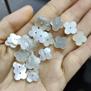 Natural White Shell Gemstones one Hole Four Leaf Clover Jewelry Mother Of Pearl Shell Loose <b>Beads</b> for Jewelry Making - Product Image 1