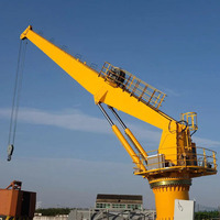 Grue marine à flèche droite hydraulique avec rotation flexible et performances de levage pour applications d'ingénierie marine