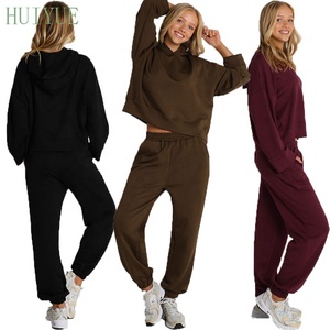 Set Yoga da donna di alta qualità e flessibilità per l'<span class=keywords><strong>allenamento</strong></span> adatto alla pelle per <span class=keywords><strong>allenamento</strong></span> in <span class=keywords><strong>palestra</strong></span> e Fitness con traspirazione in 2 pezzi Set Yoga - Product Image 1