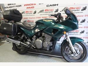 Venta al por Mayor de Motocicleta Deportiva 900 de 1000cc, Modelo 77 del Reino Unido 67566987, Usada, con Bajo Kilometraje - Product Image 5