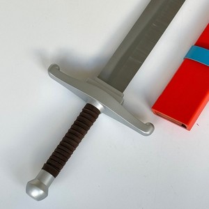Espada Roja Popular de 100 cm y 2.4 kg para Colección de Cosplay - Product Image 6