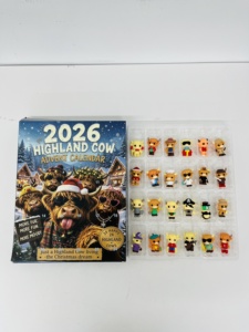 Calendrier de l'Avent Vache <span class=keywords><strong>des</strong></span> Highlands 2026 pour Filles et Garçons, entrepôt <span class=keywords><strong>USA</strong></span>, compte à rebours de 24 jours jusqu'à Noël avec figurines 3D - Product Image 2