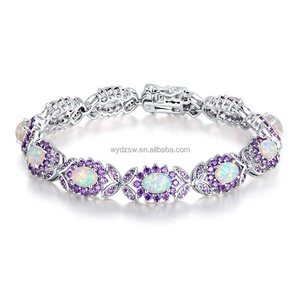 <span class=keywords><strong>Bracelet</strong></span> élégant à maillons en forme de fleur d'<span class=keywords><strong>opale</strong></span> blanche <span class=keywords><strong>avec</strong></span> améthyste - Product Image 1