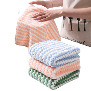 Chiffons de cuisine en <span class=keywords><strong>microfibre</strong></span> à prix d'usine 15x20cm, en velours corail, motif ondulé, épaissis, absorbants, pour le nettoyage domestique - Product Image 2