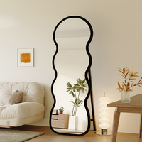 Vente en gros Grand miroir de courtoisie multifonctionnel en verre à cadre ondulé pour les mariages modernes et la décoration intérieure