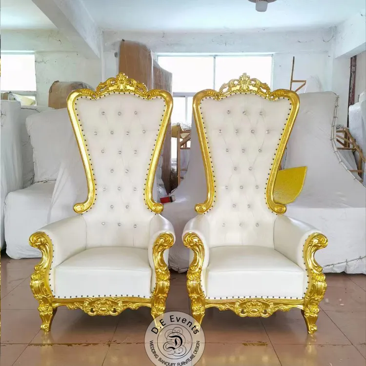 Новый стиль, французская барочная деревянная рама, классическое кресло различных цветов, престольный Свадебный диван
