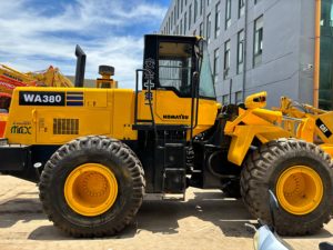 Komatsu WA380-3 Mini Loader <b>Forklift</b> Wheel Excavator 3 Ton with Engine & Motor for Farms China Original Export - Product Image 5