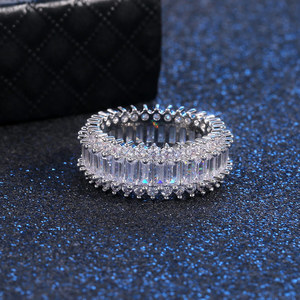 Anello Rettangolare da Donna Stile Europeo Americano, Accessorio Audace da Dito per Coppie - Product Image 3