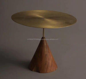 Attrayant En Laiton En Bois Base Conique Gâteau Stand Cum Dessert Serveur Pour La Maison Et La Décoration De Mariage But - Product Image 3