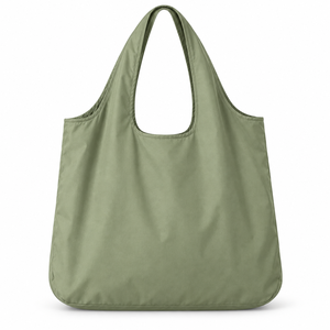 Sac fourre-tout en polyester écologique, pliable, recyclé, imperméable, avec logo personnalisé imprimé - Product Image 3