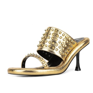 Mules d'été à enfiler pour femme, sandales à talons aiguilles, bout carré ouvert, à rivets, à talons fins, pour l'extérieur - Product Image 3