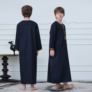 Jellaba marocaine brodée de haute qualité pour enfants, Thobe musulman à manches longues et col rond, Robe formelle pour enfants pour usage quotidien - Product Image 2