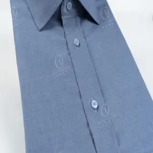 Prodotto di vendita caldo camicia tradizionale da uomo formale senza rughe traspirante lavabile