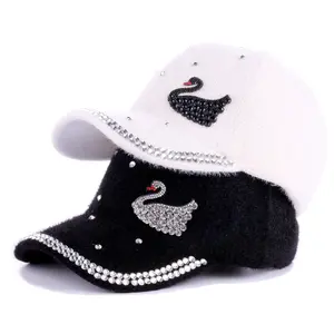 Diamond Crystal Swan Winter Autumn Baseball Cap for Women Fashion Sport 6 Panel Adjustable Ladies Sequin Rhinestone Baseball Cap